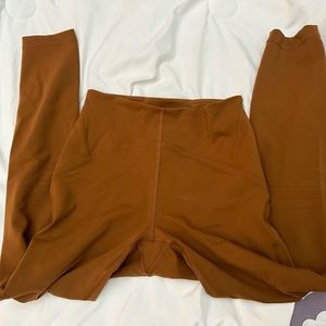 Lululemon Instill High-rise 23’’